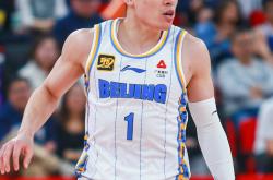 雷速体育下载-包含天津队碾压雄鹿，周琦统治全场的词条