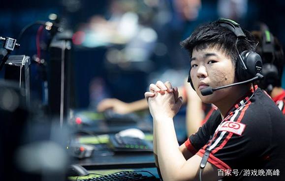 100T横扫KT,Uzi操刀奇招英雄翻盘八强赛2:1(东京) 100T横扫KT,Uzi操刀奇招英雄翻盘八强赛2:1(东京)