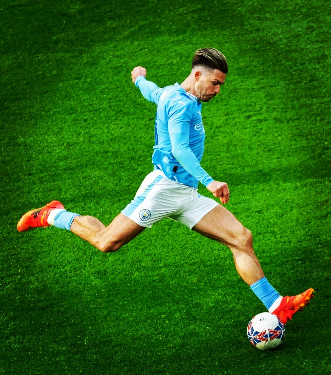 高水平足球对决激起热血激情,球场上掀起狂潮的简单介绍 高水平足球对决激起热血激情,球场上掀起狂潮的简单介绍