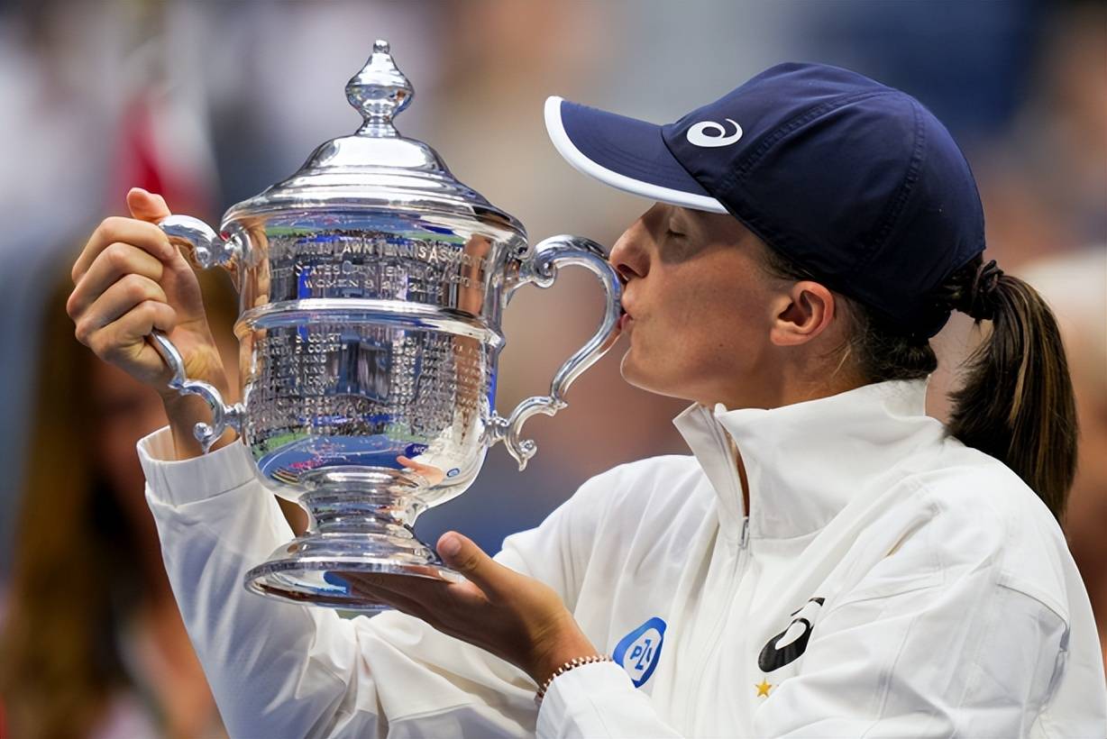 关于世界网球队横扫日本网球队,瓦林卡统治全场的信息 关于世界网球队横扫日本网球队,瓦林卡统治全场的信息